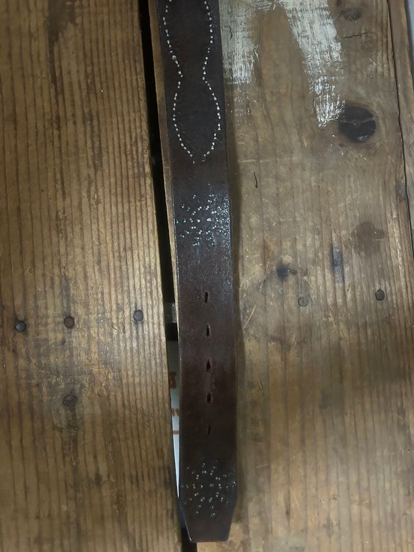 34inch ピーナッツ　HTC スティングレイ　レザースタッズベルト　茶芯