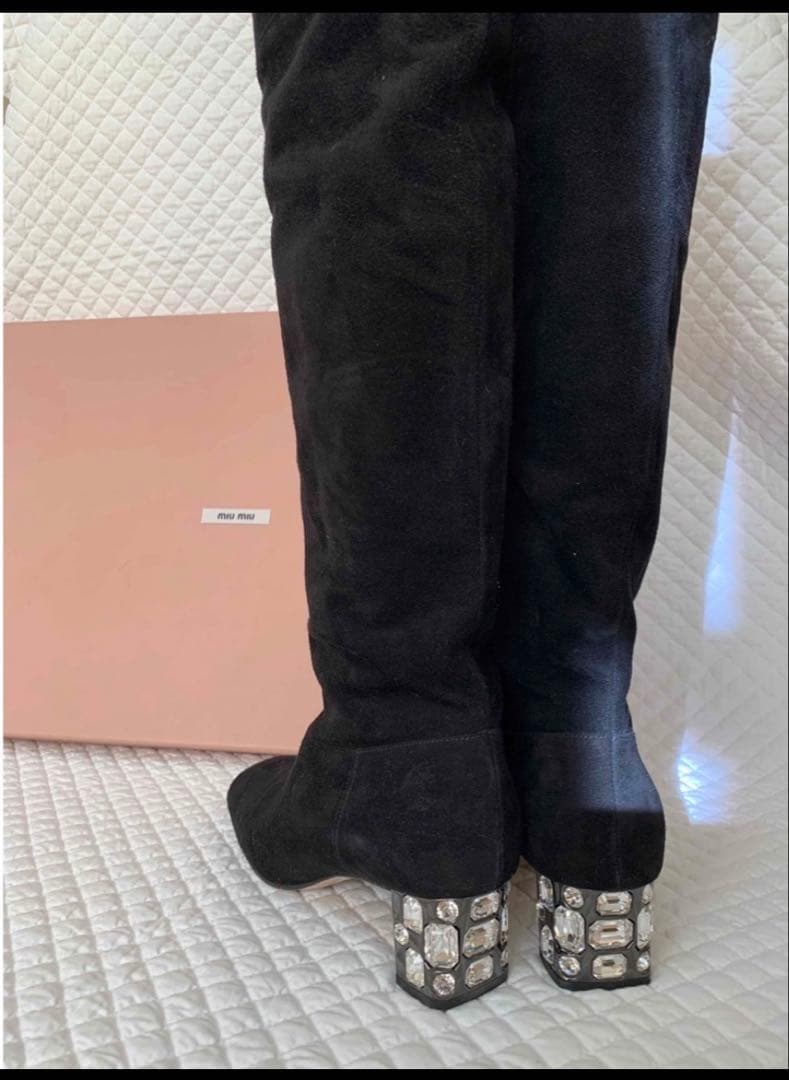 ミュウミュウ　ビジュー付き　スエード　ロングブーツ