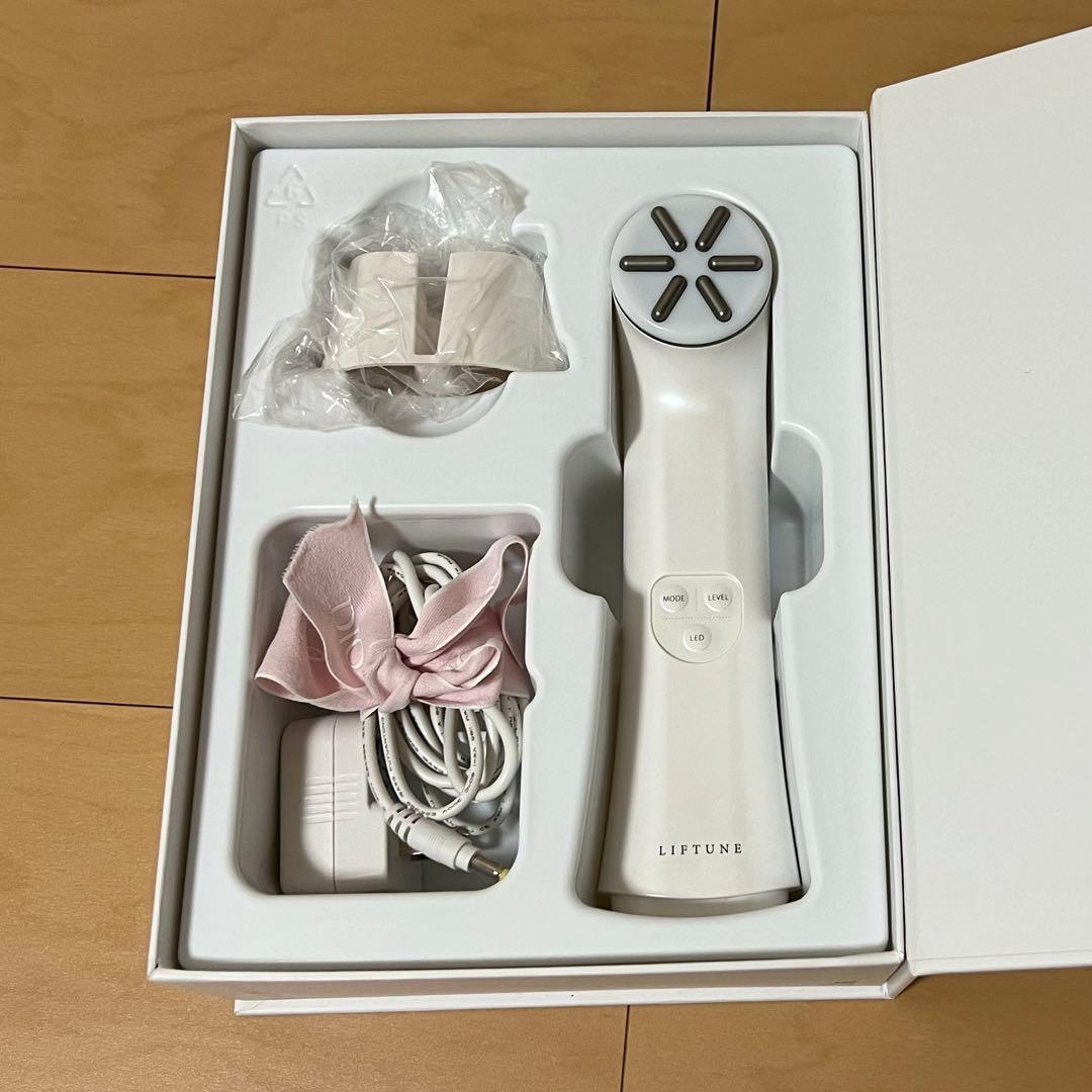 家庭用複合フェイシャル美容機器 リフチューン