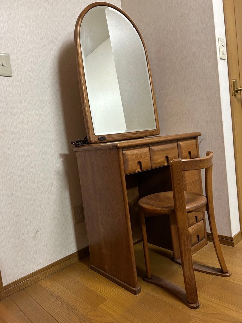 【手渡し希望】木製ドレッサー・鏡台 アーチ型ミラー付き