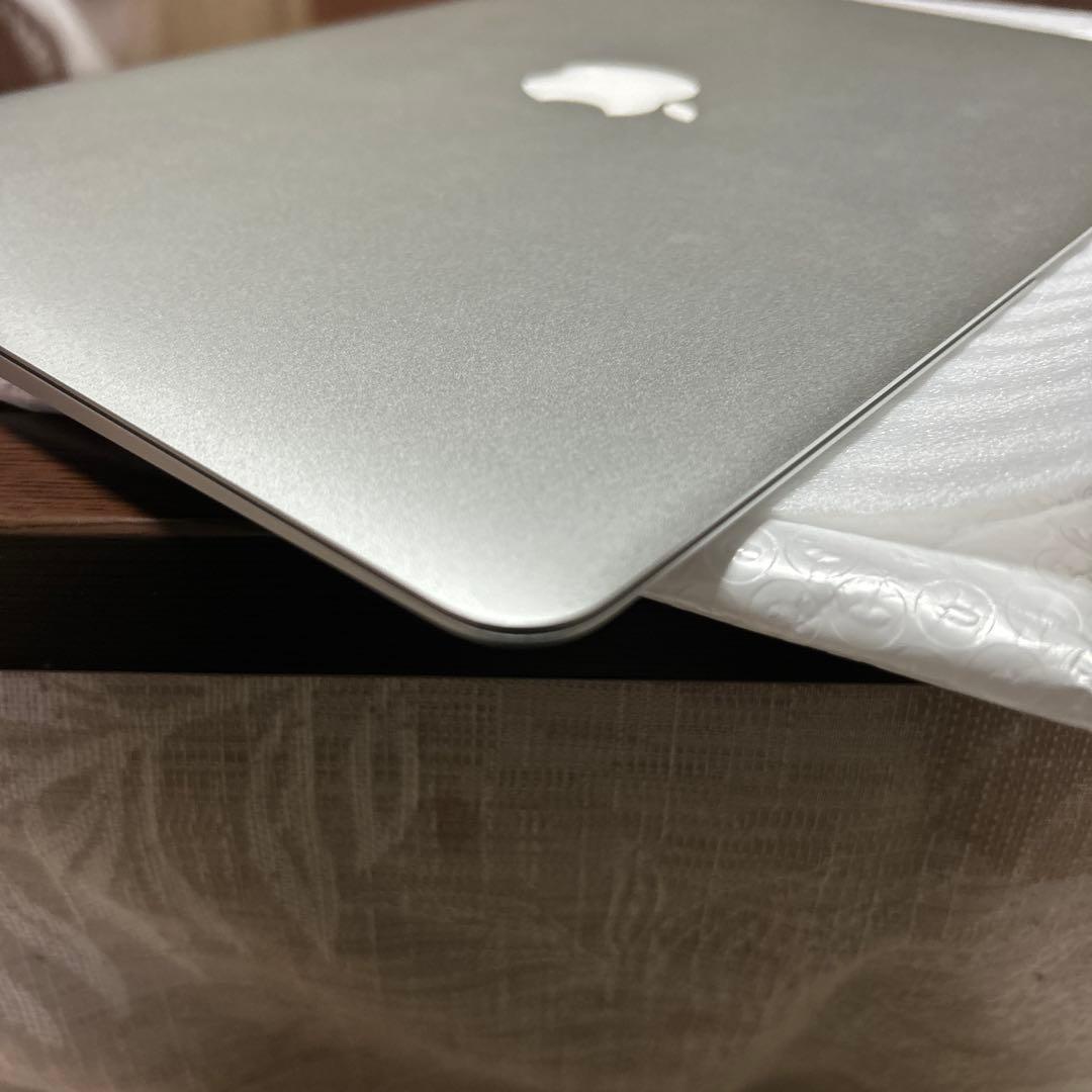 MacBook Air 13インチ (2017) 本体