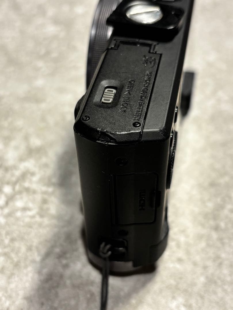 Panasonic LUMIX TZ60 デジタルカメラ