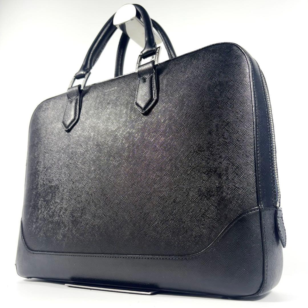✨美品✨ペッレモルビダ ビジネスバッグ A4可 キャピターノ ブラック 黒