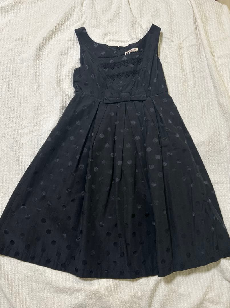 Emily temple cute 黒ドット柄ノースリーブワンピース
