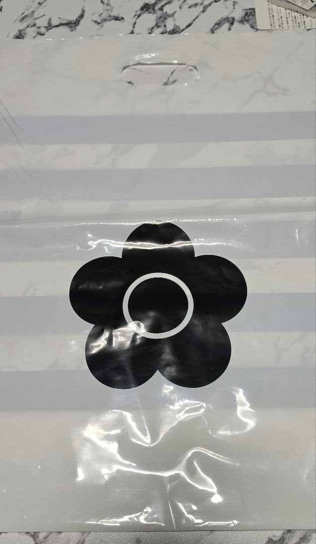 あんずあめ　MARYQUANT エポビジューデイジーポイントボディバッグ