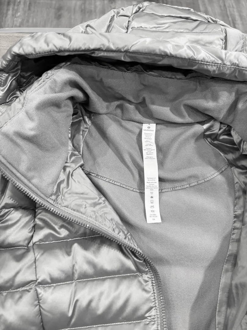 lululemon cold jacket サイズ4