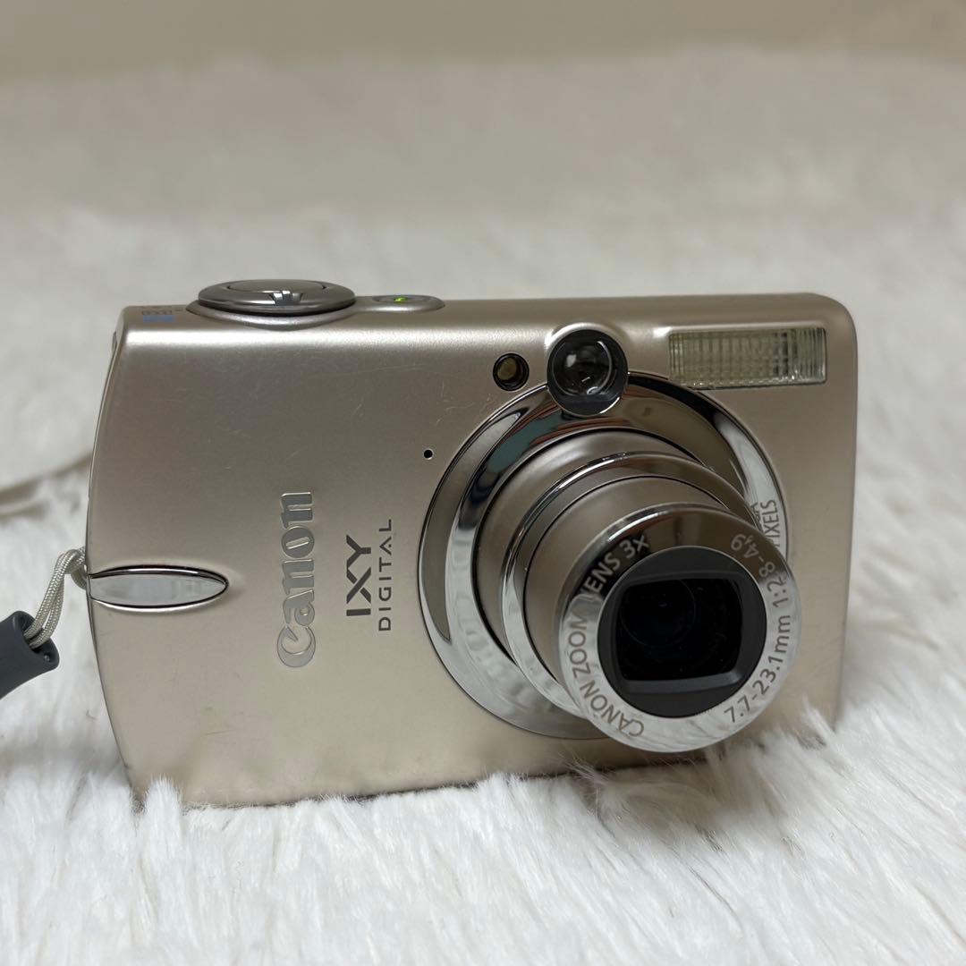 Canon カメラ　IXY 700 PC1169 充電器　箱 コンデジ　動作品