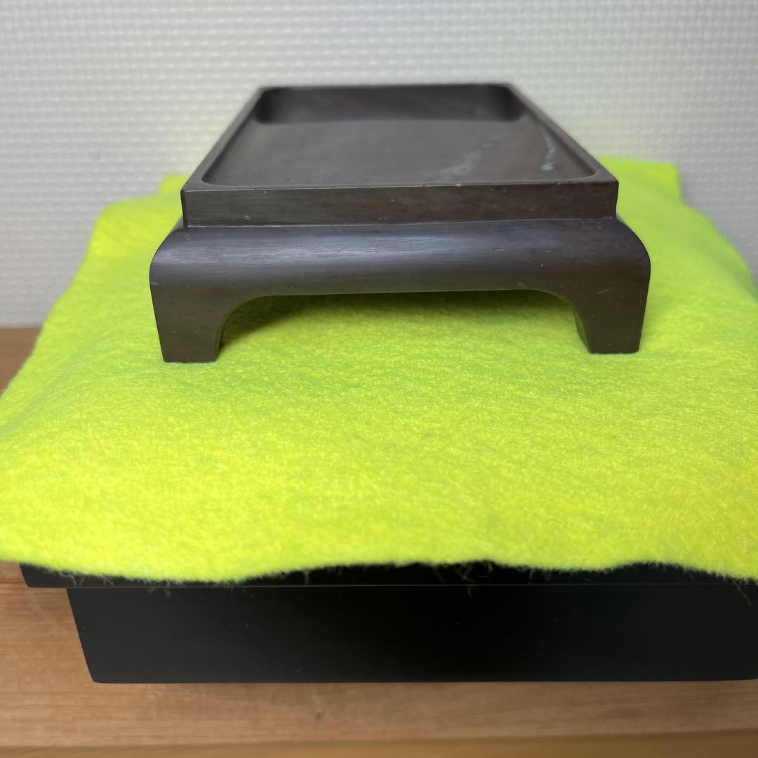 ⭕️赤間硯　紫金石模様　古硯　四つ脚　眞丁寧仕上げ　赤間関　赤盛堂作　精巧仕上げ