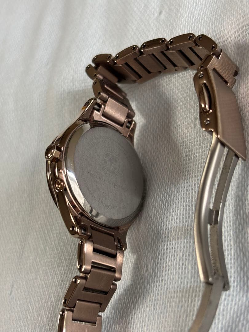 CITIZEN XC ベーシックコレクション サクラピンク　電波時計