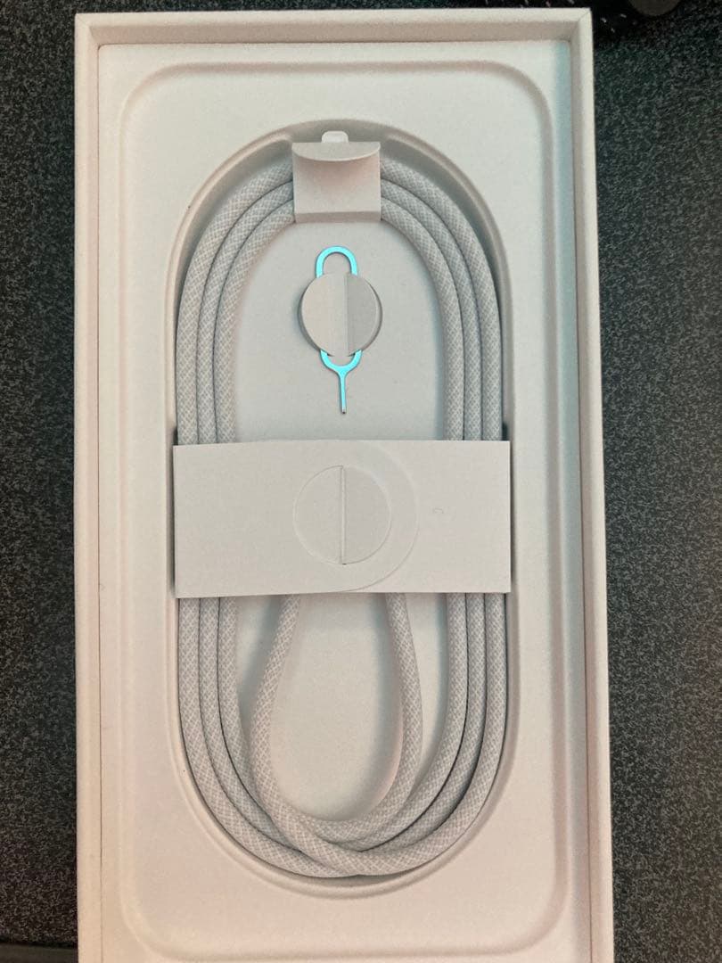 スマートフォン本体 iPhone16e256Black