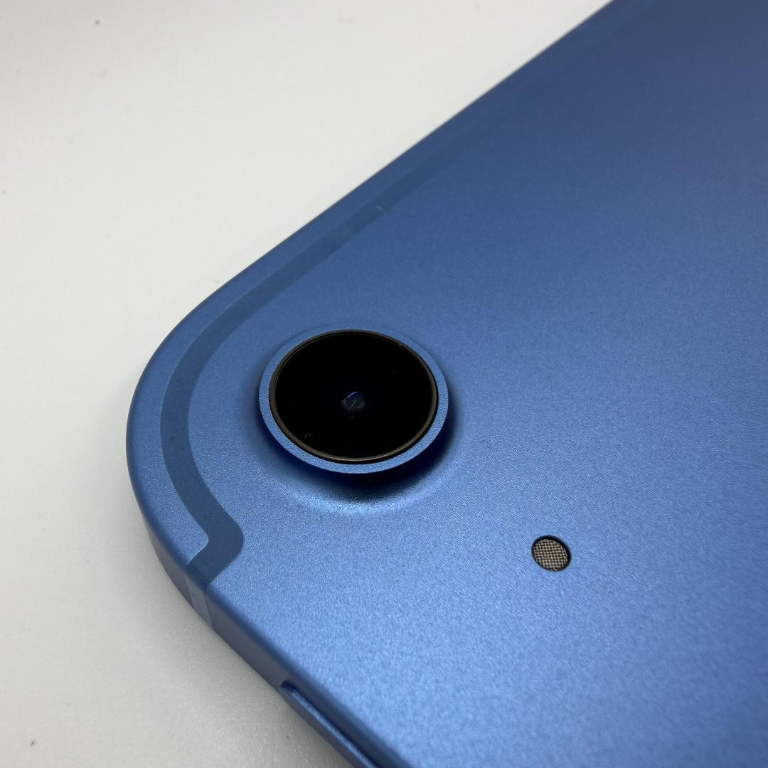 iPad 第10世代 Wi-Fi+Cellular 64GB ブルー ケース付き