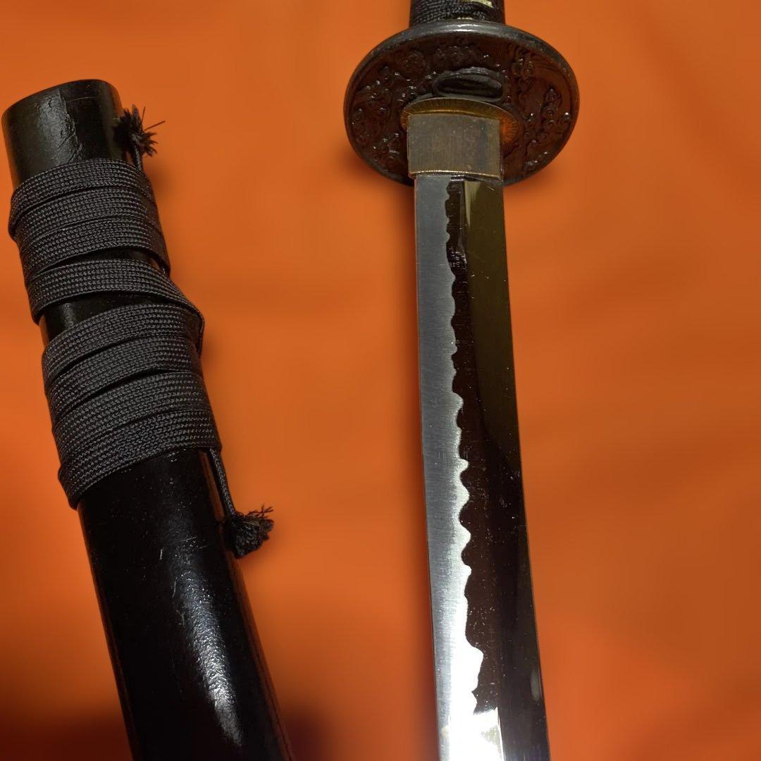 割安模造刀 黒柄 雲龍楕円鍔 黒呂鞘