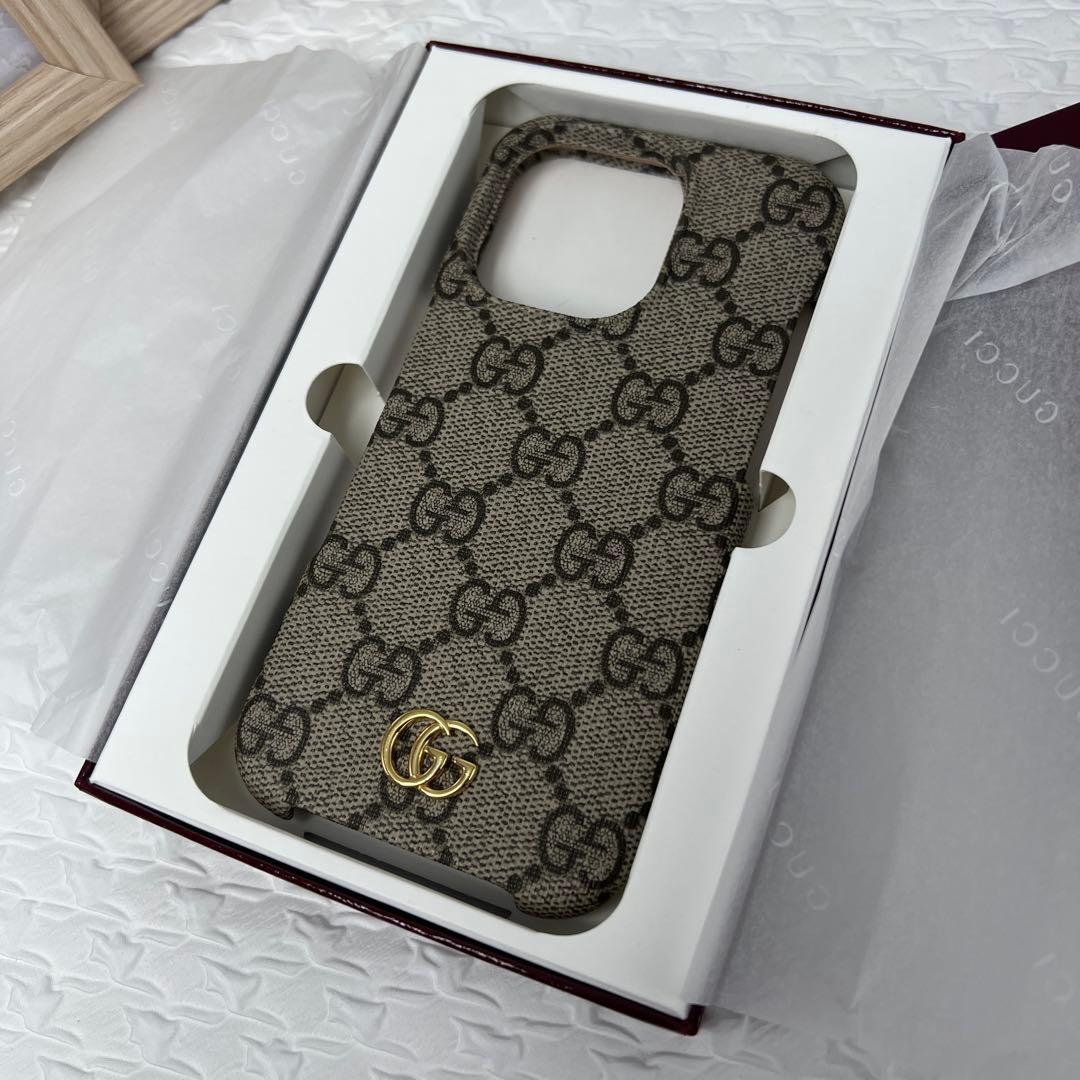 ✨ほぼ未使用✨グッチ　GGスプリーム　iPhone16Pro　スマホケース