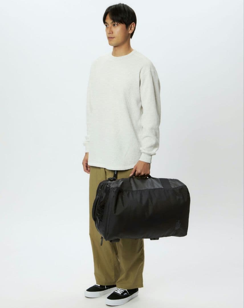 【新品】ノースフェイス ベースキャンプ ボイジャー ライト 42L