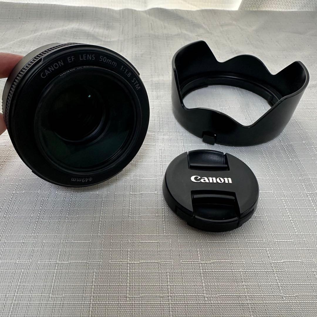 Canon EOS Kiss X9i カメラキット　ズームレンズ　単焦点レンズ