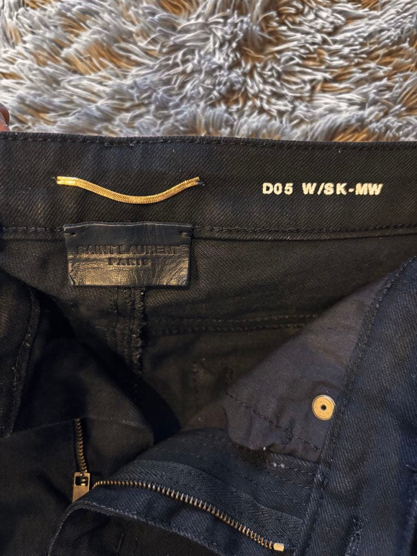 【エディスリマン】 SAINT LAURENT ブラックスキニーデニム