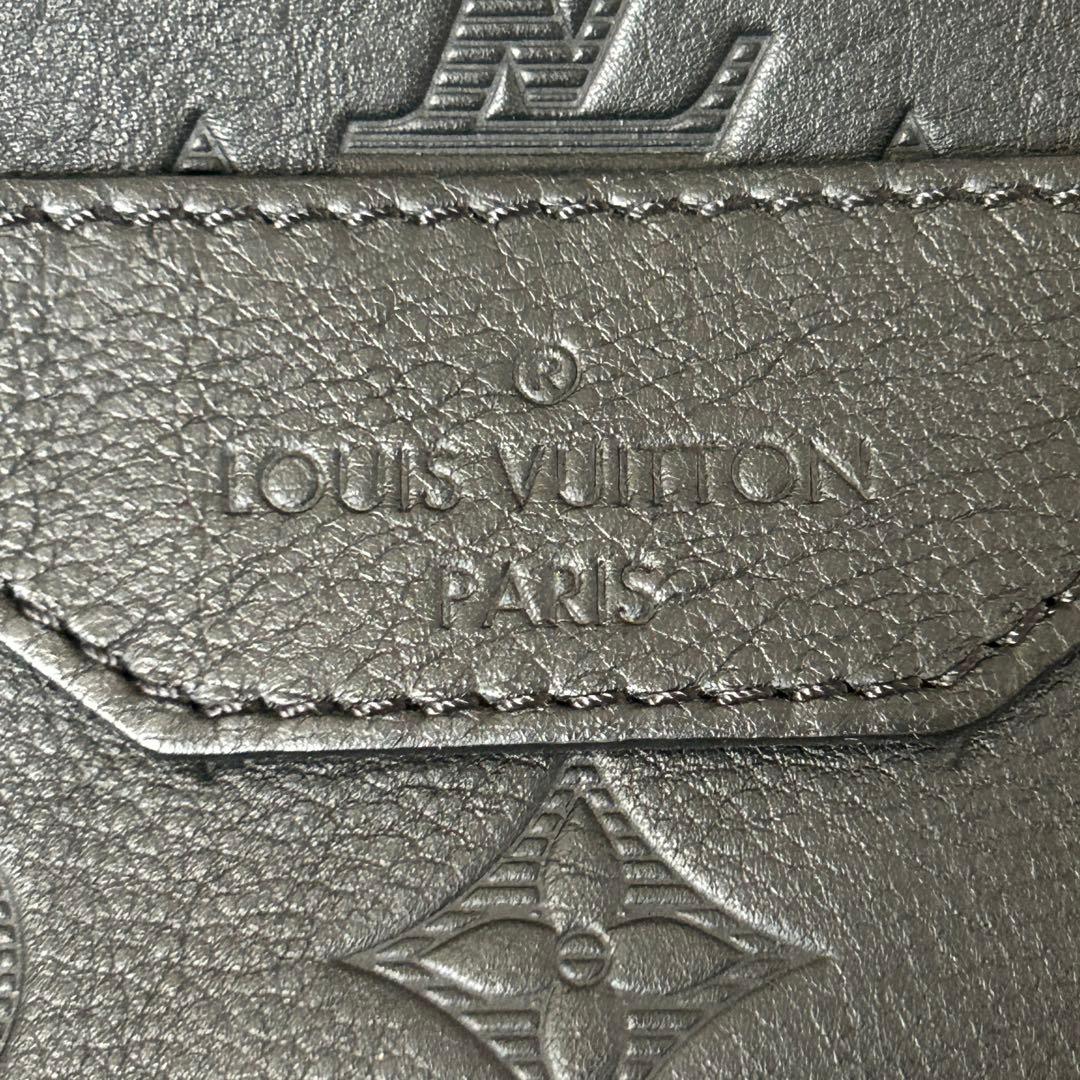 【極美品】ルイヴィトン　モノグラム　トリオメッセンジャー (パース無し)