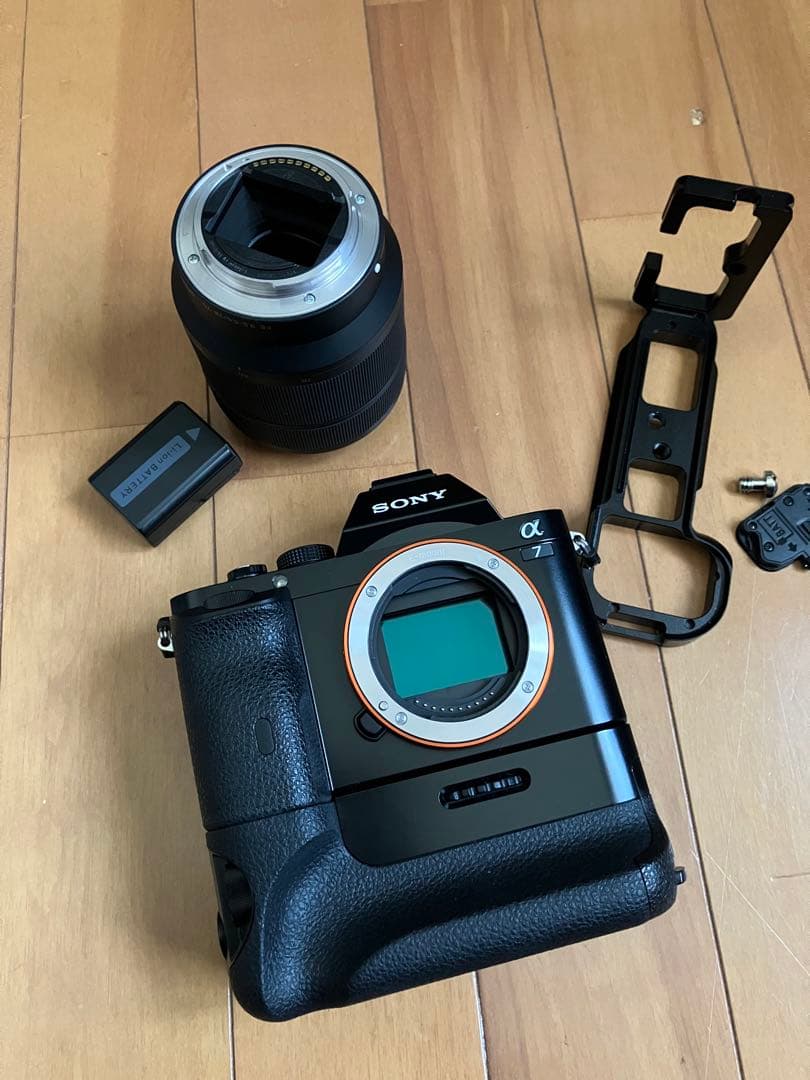 ソニー　アルファ7 α7 初代　レンズ等付　美品