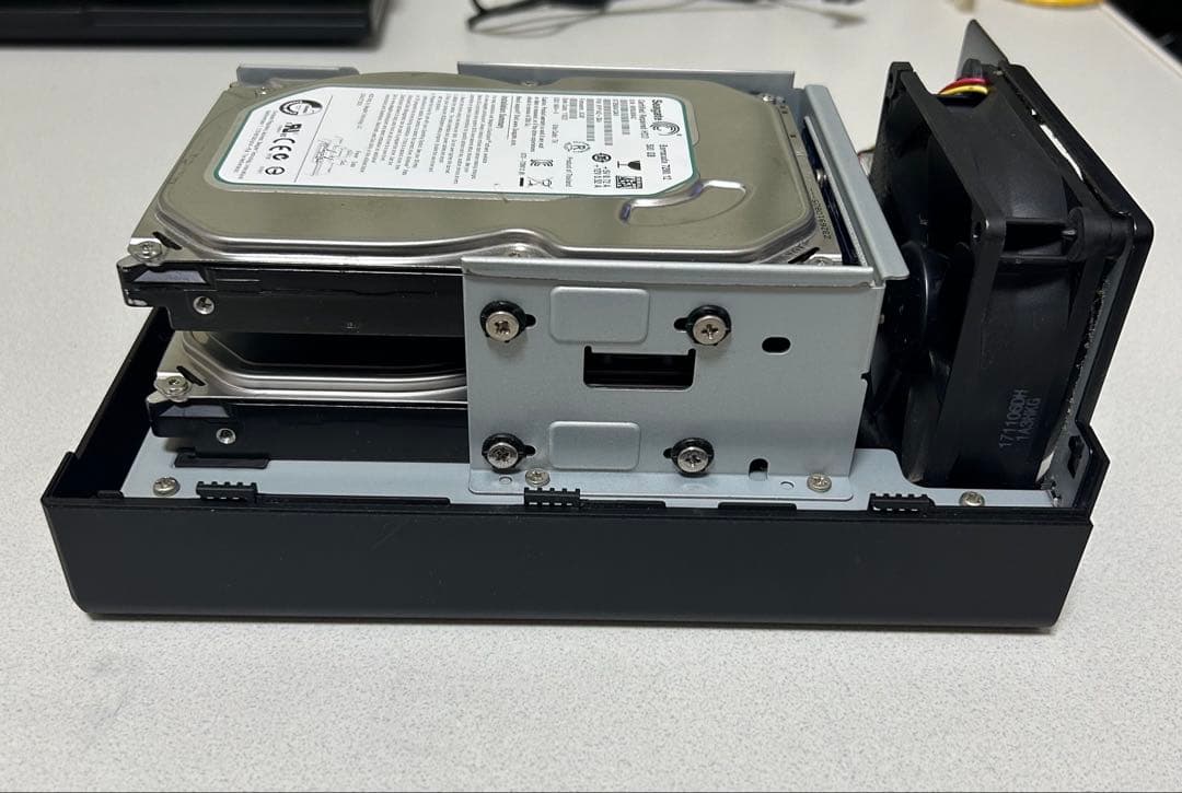 【美品】 Synology NAS DiskStation DS218play