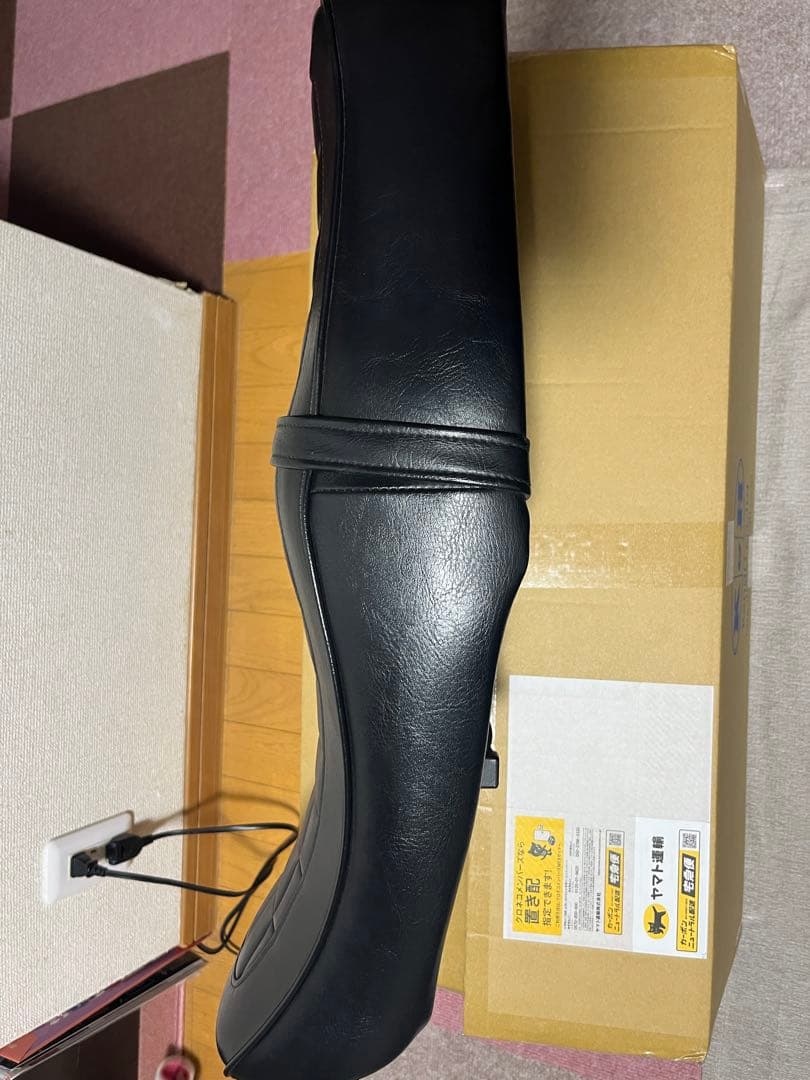 ひ*ろ様 HONDA CB1100(SC65)純正オプションシート