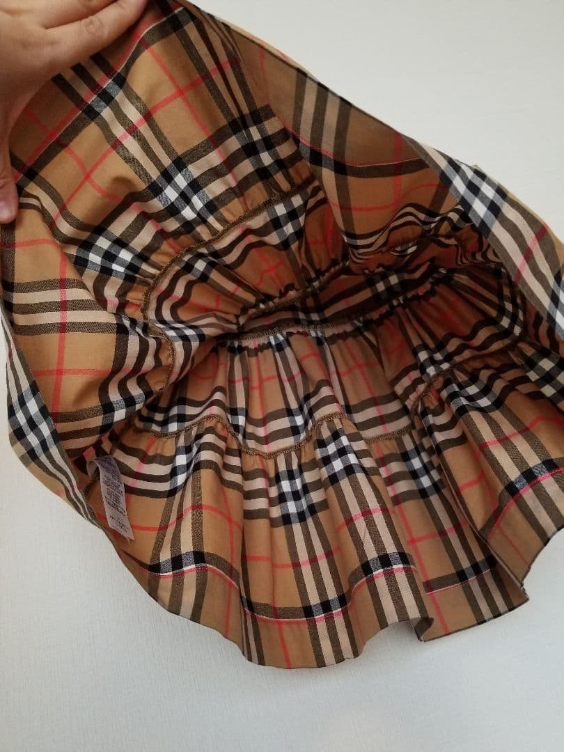 バーバリーチルドレンワンピース 未使用近 ノバチェック 茶 半袖 フリル美品