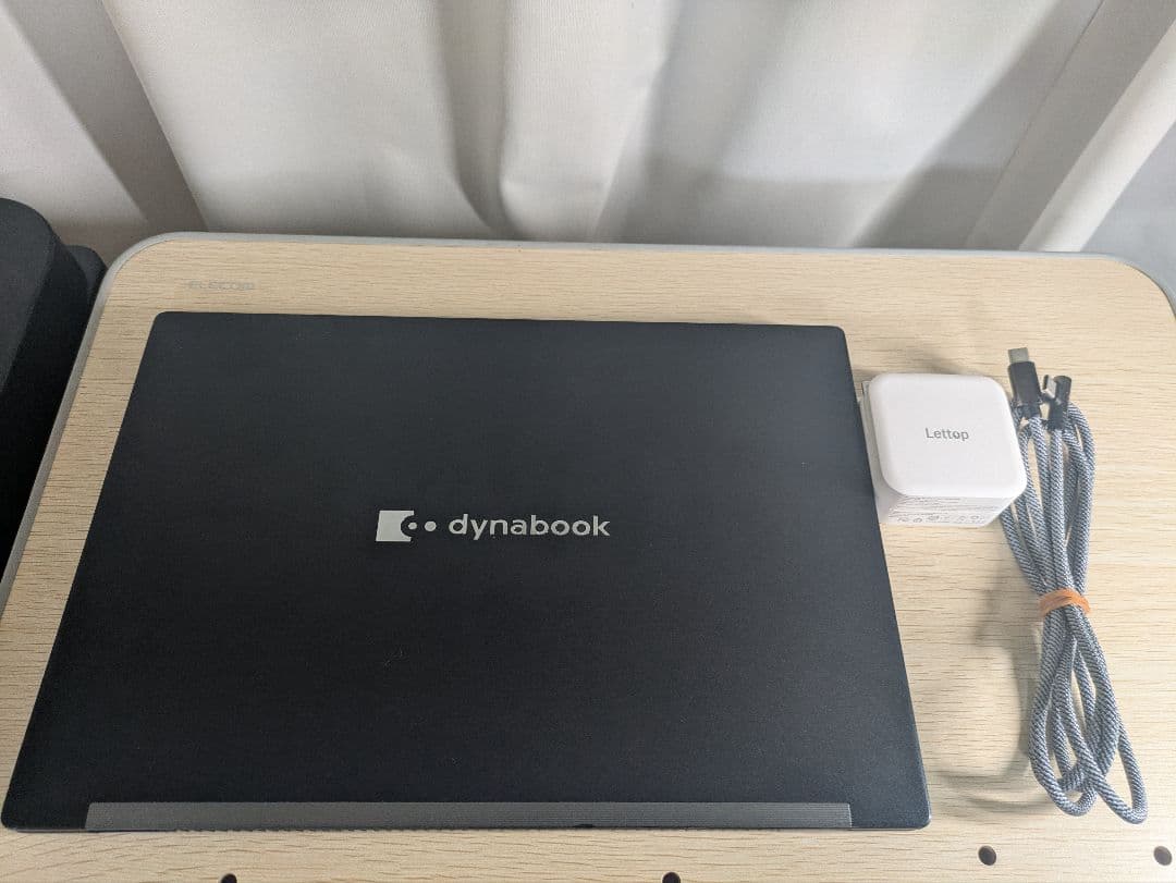 Windowsノート本体 Dyabook G83/HU i5-1145G7 SSD256GB 12GB