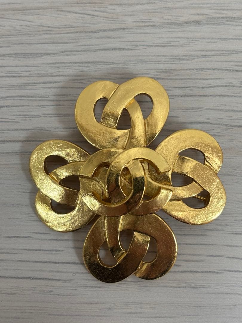 CHANEL シャネル　ブローチ　ココマーク