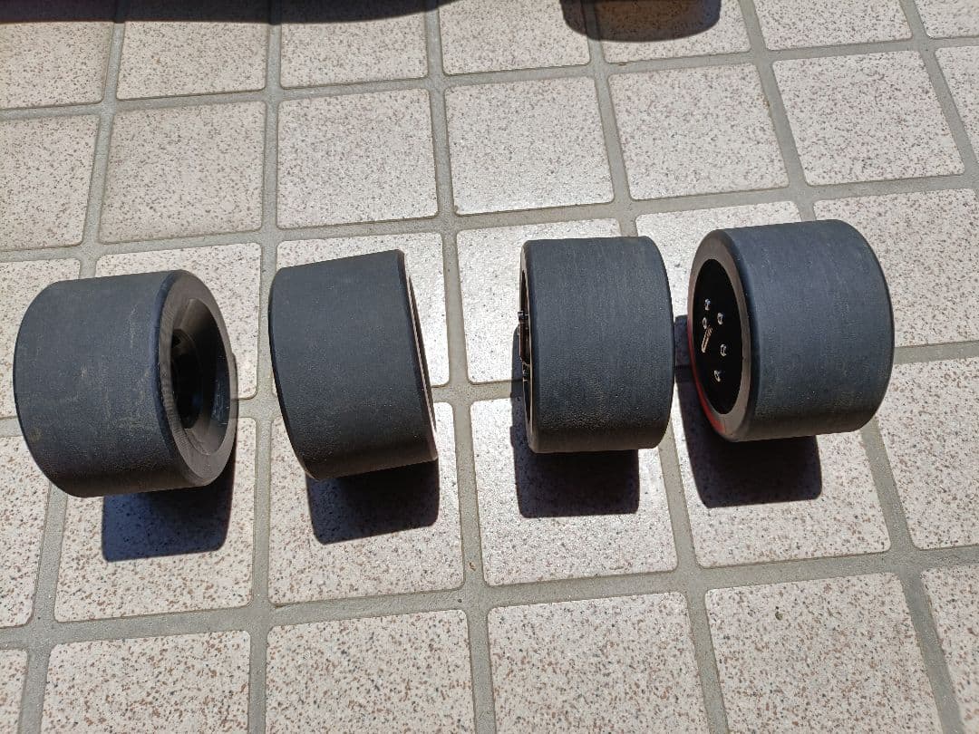 maxfind 電動スケボー オフロードタイヤ付き