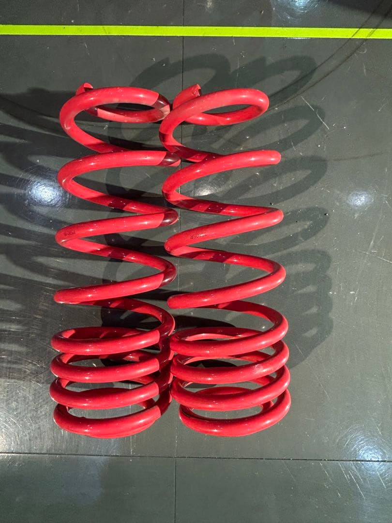 ZVW50.51 タナベ　ダウンサス　DF210