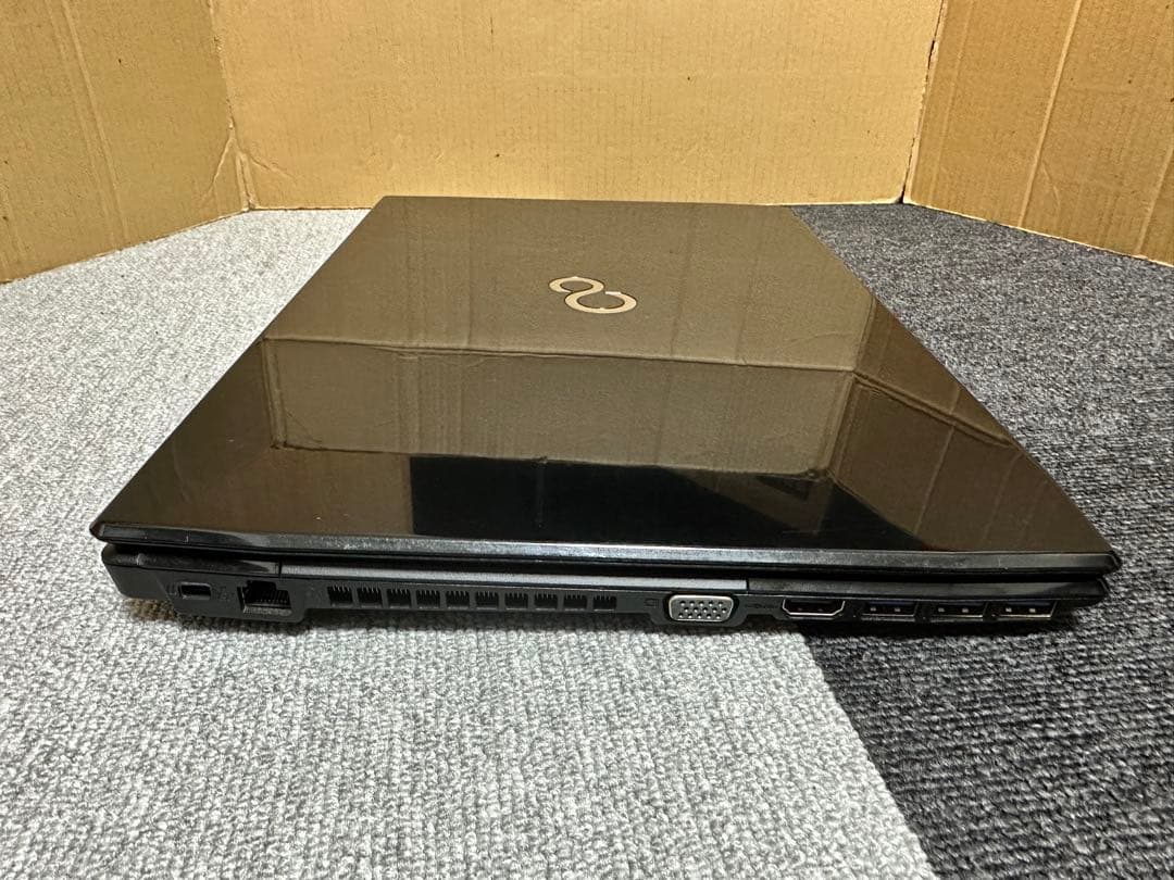 富士通　Lifebook AH53/R Core i7 Office 付き