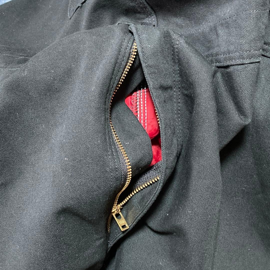 カーハートブラックオーバーオール大ペインターパンツ中綿黒パッチロゴ極太w52古着