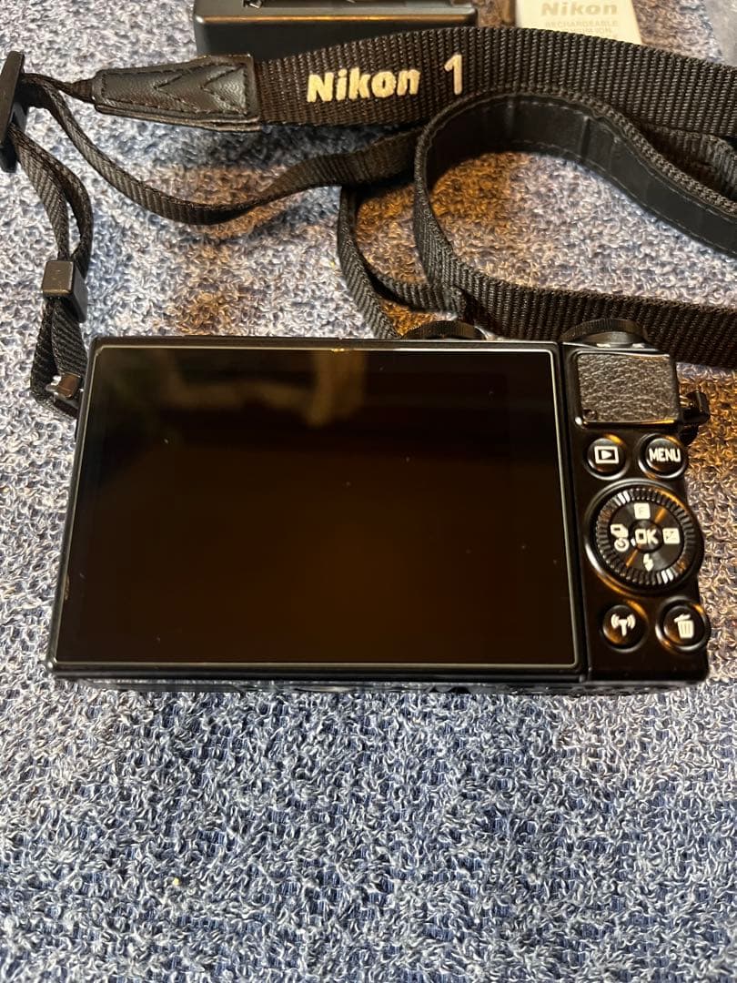 あらいぐま Nikon 1 J5 ＋ 望遠、単焦点レンズ ＋ 三脚セット