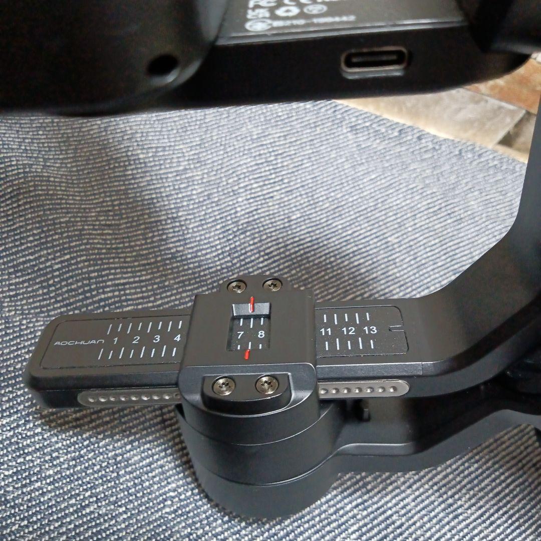 AOCHUAN SMART S2 スマホ用3軸ジンバルスタビライザー