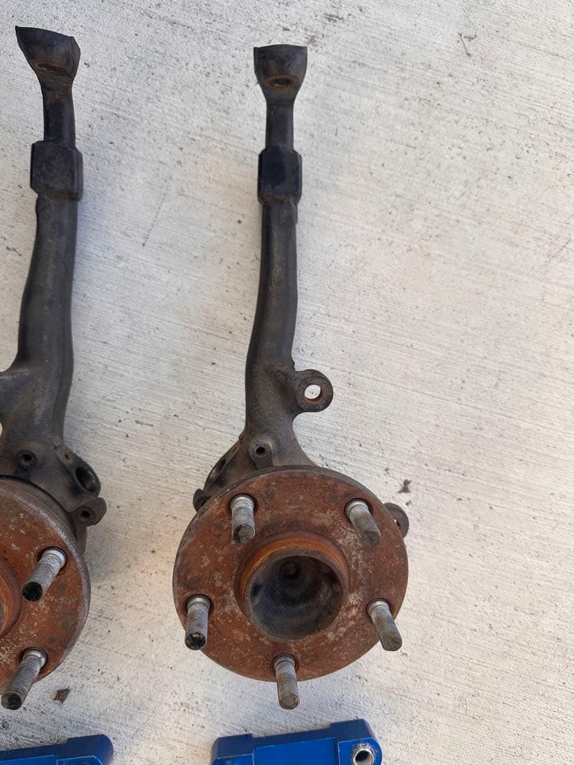 C*5様 16アリスト ショートナックル30mm KTSロールセンターアダプター