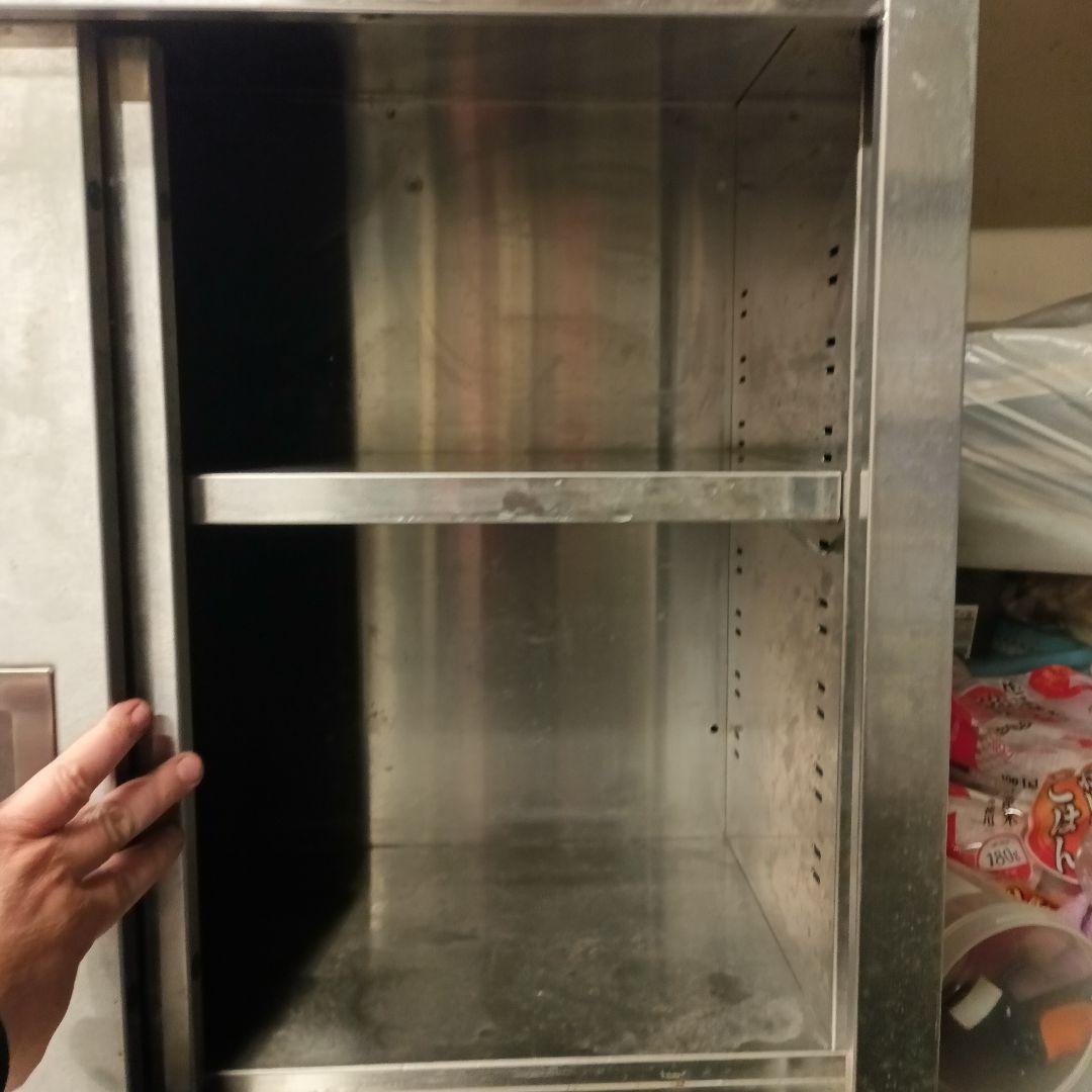 送料込み　ステンレス スライドドア収納キャビネット