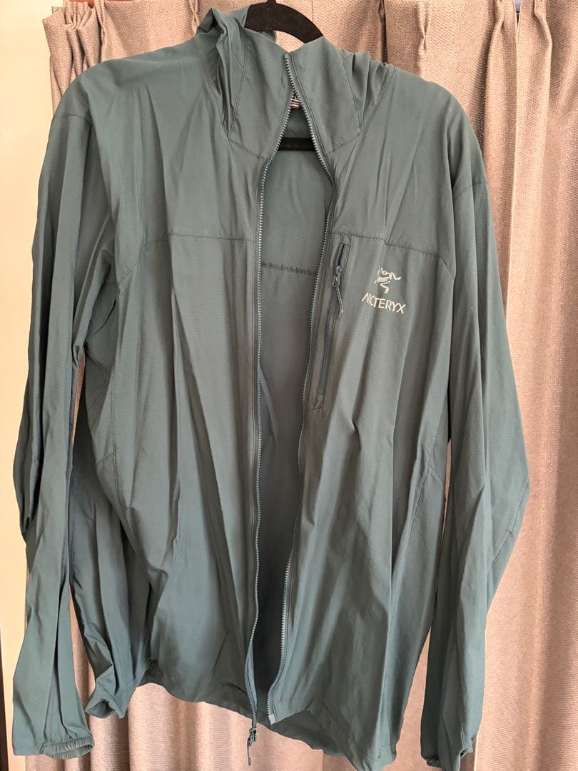 アークテリクス　スコーミッシュフーディ　Ｌサイズ　グリーン