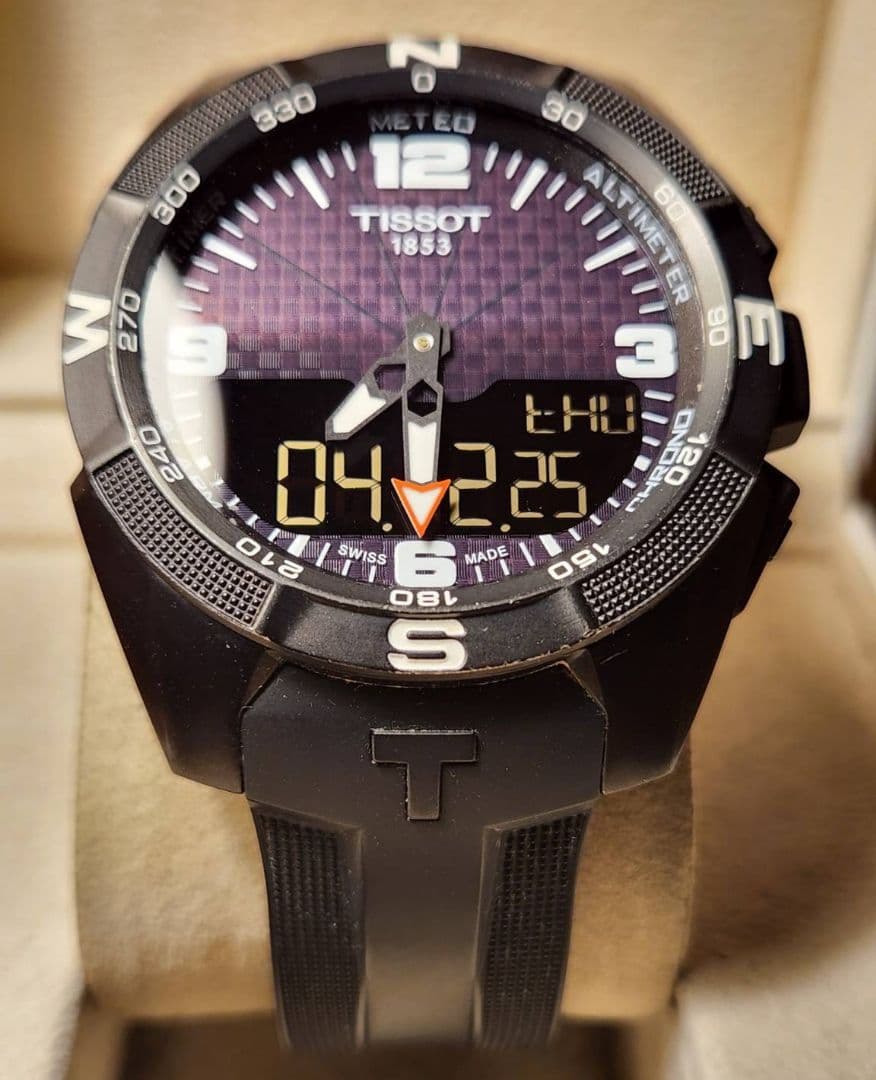 チタン製　TISSOT ティソ T-Touch solar Titanium