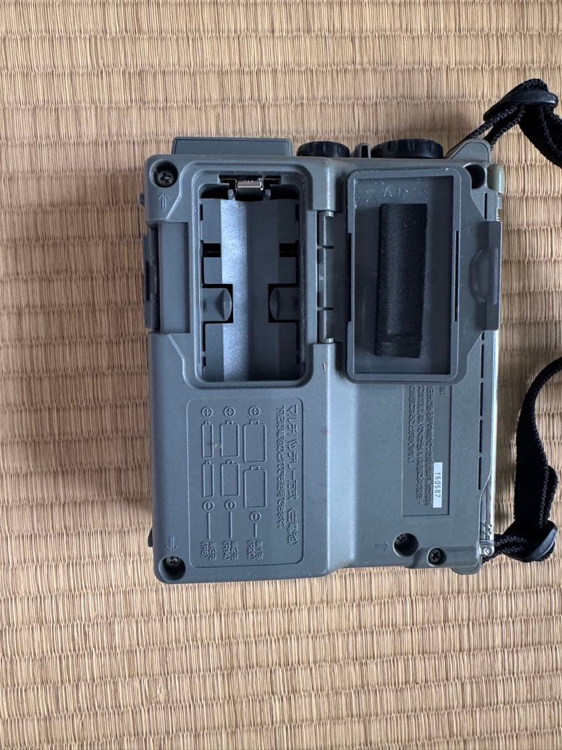 ソニー　SONY 防災ラジオ　ICF-B100