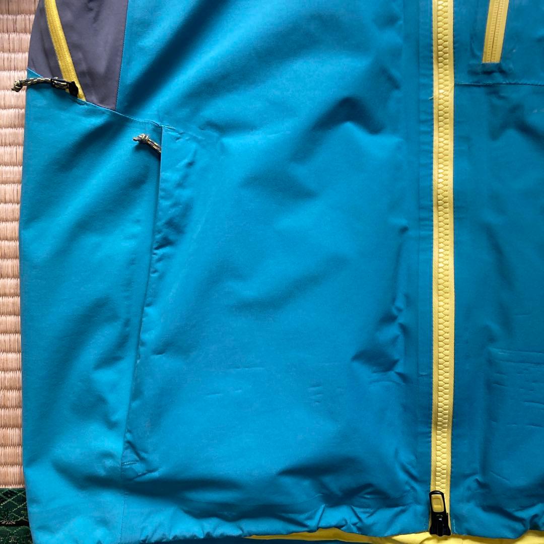 気まぐれ値引き　本日0時まで限定バートンAK ジャケット　パンツセット