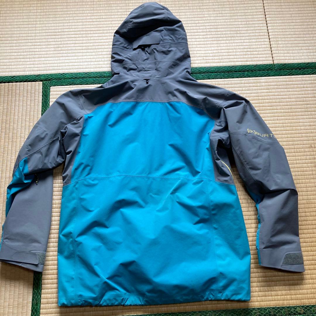 気まぐれ値引き　本日0時まで限定バートンAK ジャケット　パンツセット