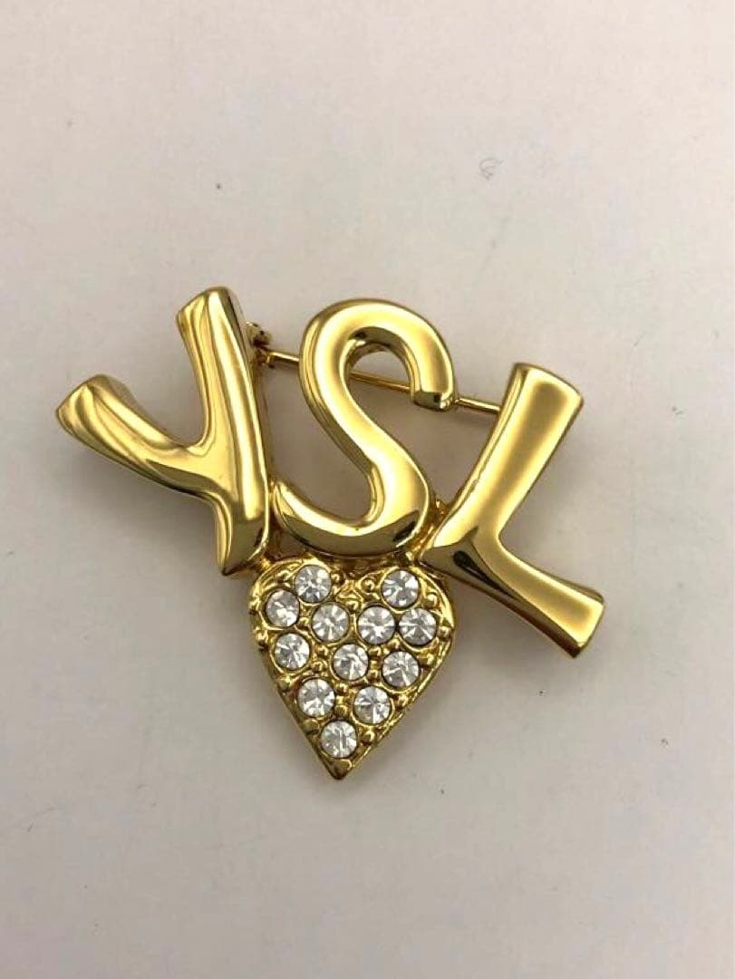 Yves Saint Laurent ロゴ&ハートブローチ