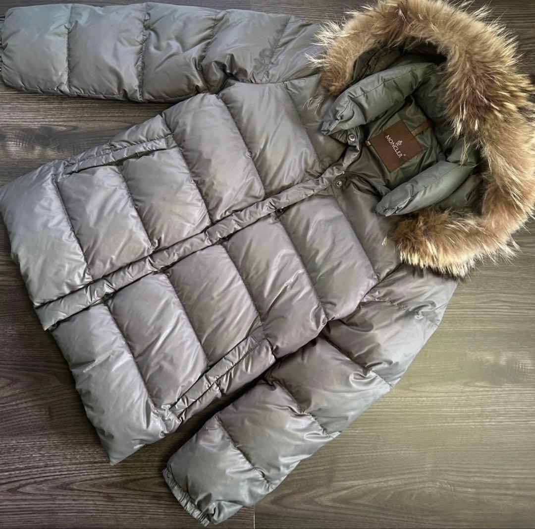 モンクレール メス ダウンジャケット フードファー付 00 グレージュ 希少