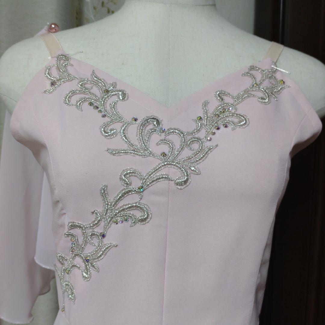 【最終値下げ】【新品】バレエ衣装　淡いピンク　９号　タリスマン等