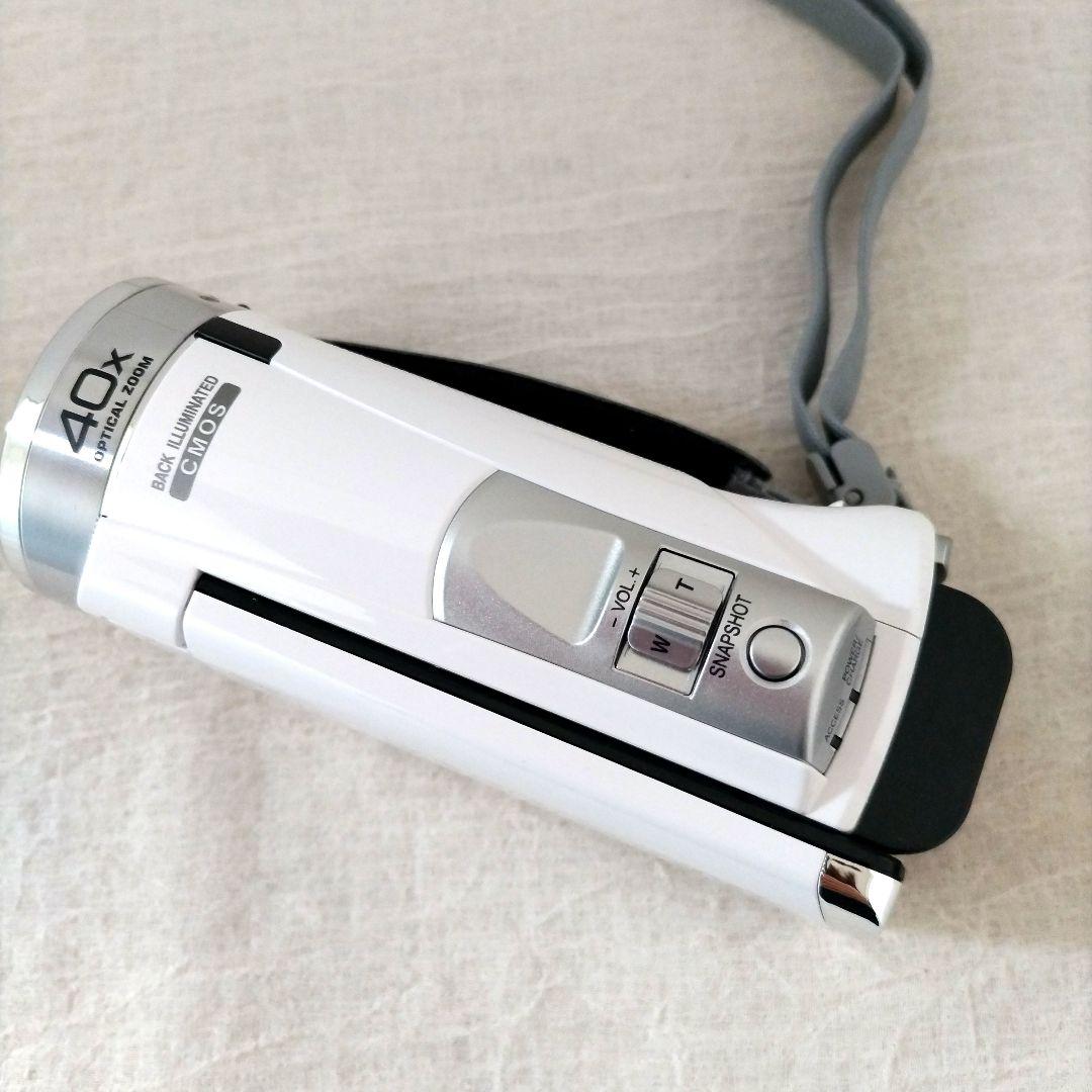 美品　Everio JVC FULL HD ビデオカメラ GZ−HM390‐ｗ