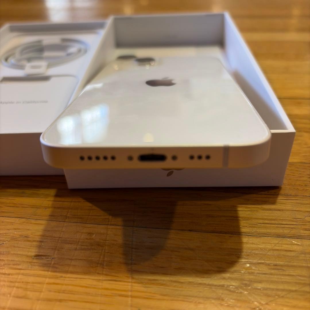 iPhone13 スターライト 128GB