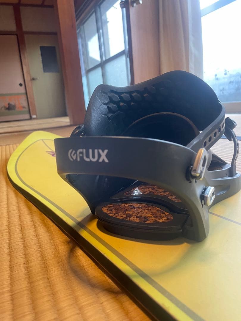 FLUX BDGS スノーボードビンディング ブラック　sr
