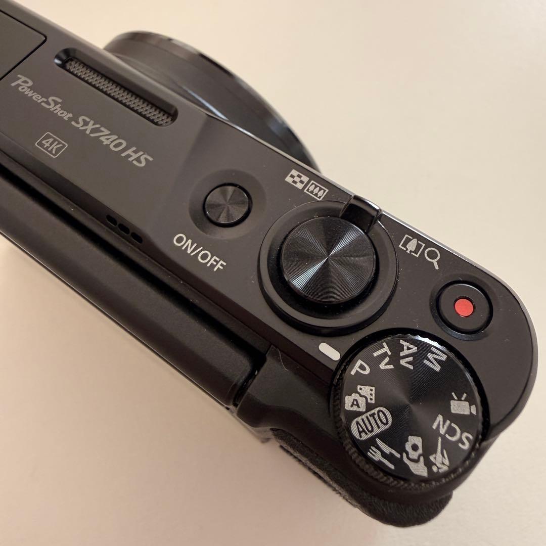 【週末限定】Canon PowerShot SX740 HS ブラック