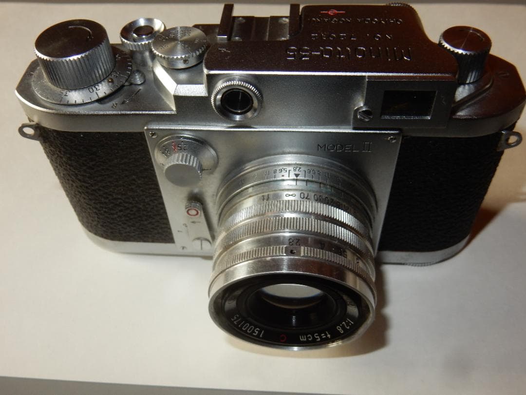 値下げ中　昭和レトロなフィルムカメラ　Minolta-35 Model II