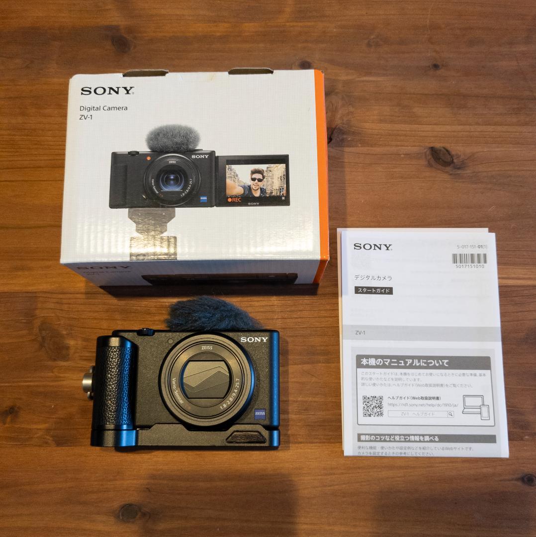 SONY ZV-1 Vlogcam 【箱あり・グリップ付き！】