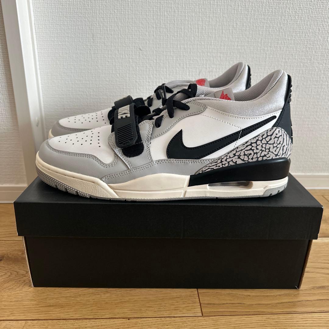 AIR JORDAN LEGACY 312 LOW 12 30.0cm 未使用